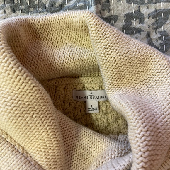 L.L. Bean Signature Sweater - Picture 3 of 3